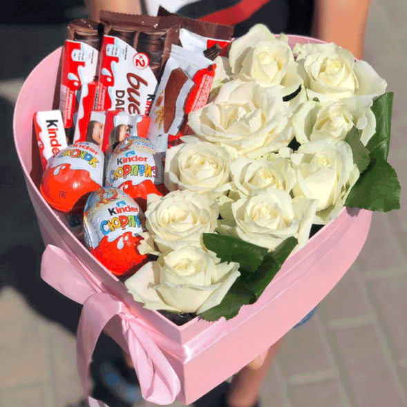 "Розы &amp; Kinder" с любовью в Лоо